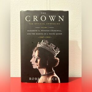 The Crown Official Companion Book    Volume 1